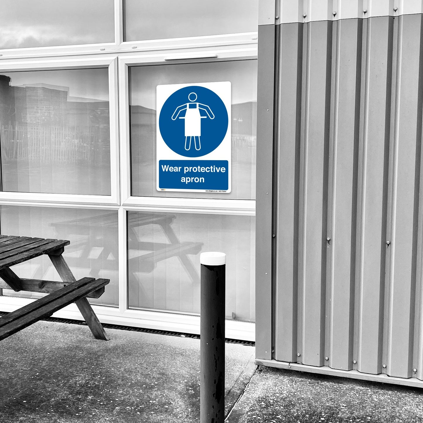 Use protective apron Sign, Health and Safety Mandatory PPE signs